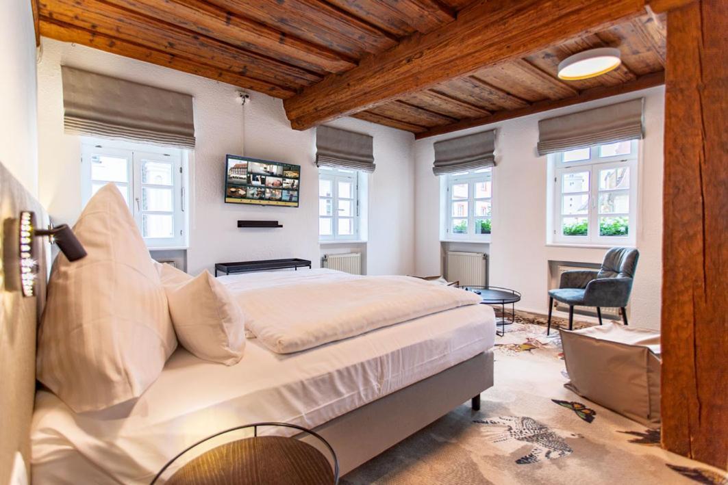 Hotel Tuchhaus Volkach Bagian luar foto