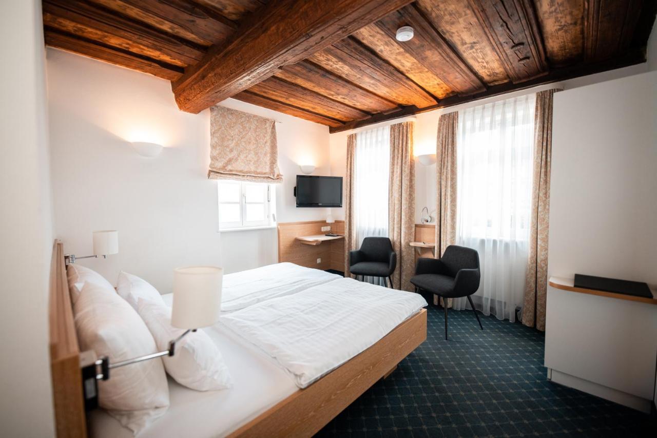 Hotel Tuchhaus Volkach Bagian luar foto